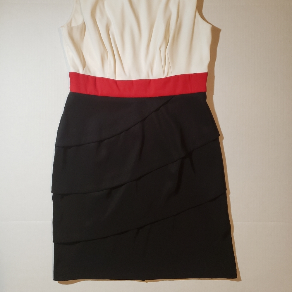 Women's Connected Apparel Dress - Picture 2 of 6